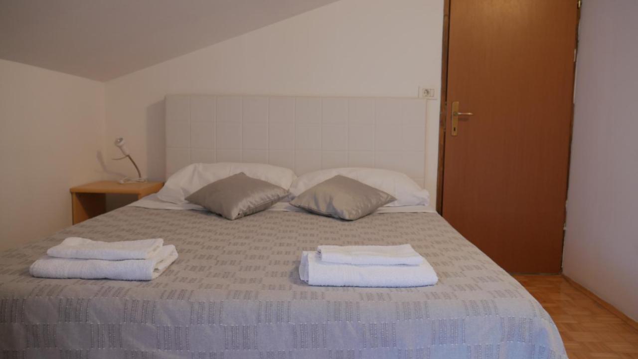 Apartment Kornarija Buje Eksteriør billede